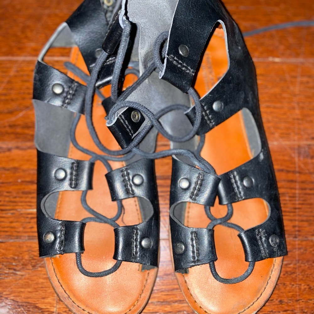American Eagle Outfitters - Egyptian Style Sandals